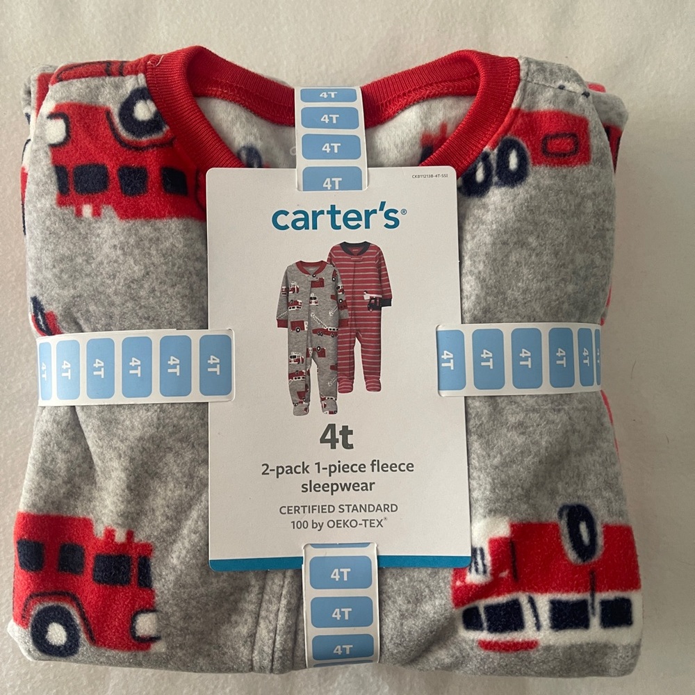 Size 4T carters boys fleece sleepwear 
NWT

#10
